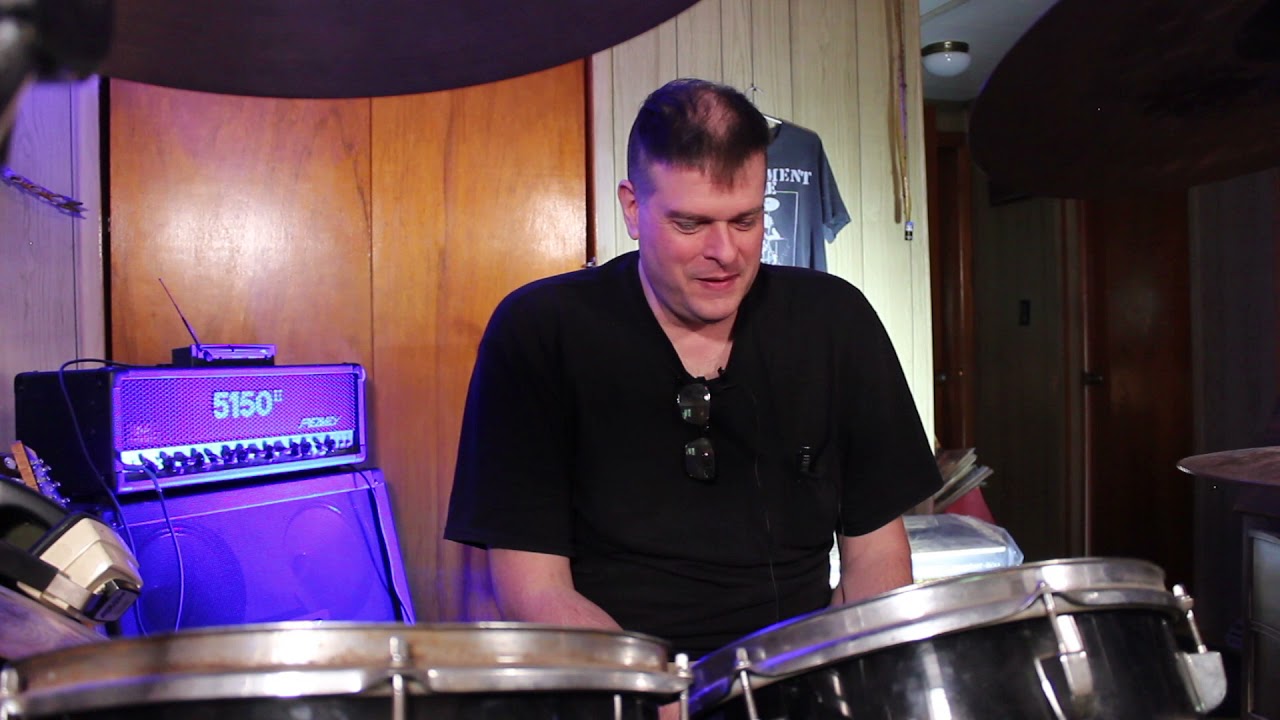 The Damon Che Interviews - World Class Listening Problem