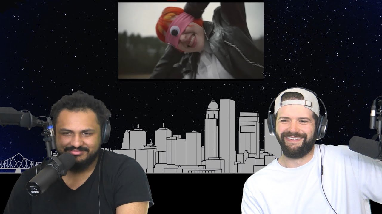 Paramore - Ain't It Fun | REACTION