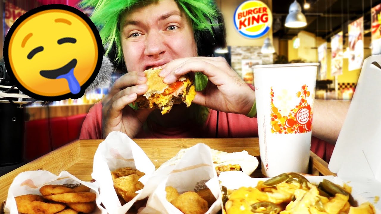 ASMR BURGER KING - triple bacon cheddar king, pocket wrap, chrumkavé chuťovečky, kola 😍