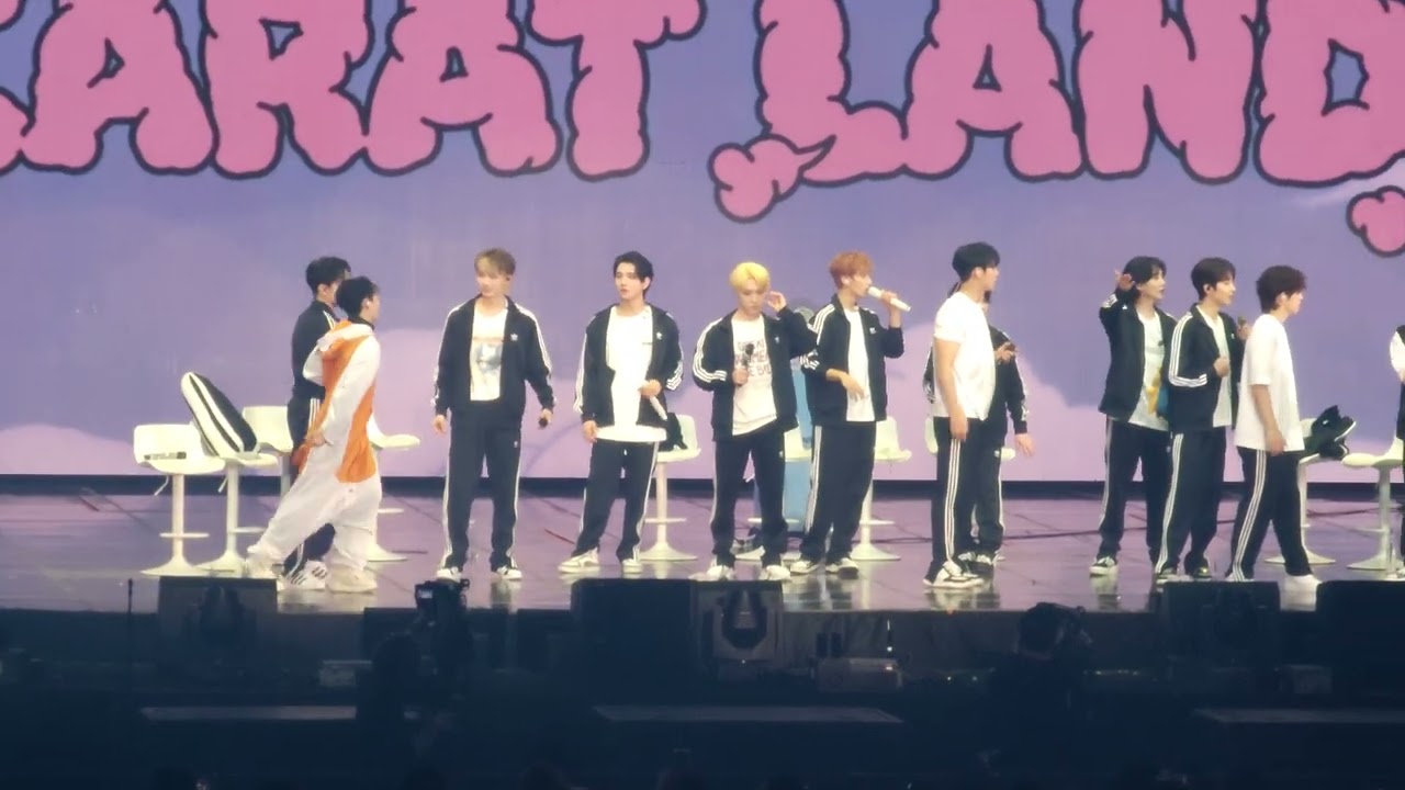 230312 SEVENTEEN 7TH FM SEVENTEEN in CARAT LAND D3 Hype Boy 직캠 FanCam 4K
