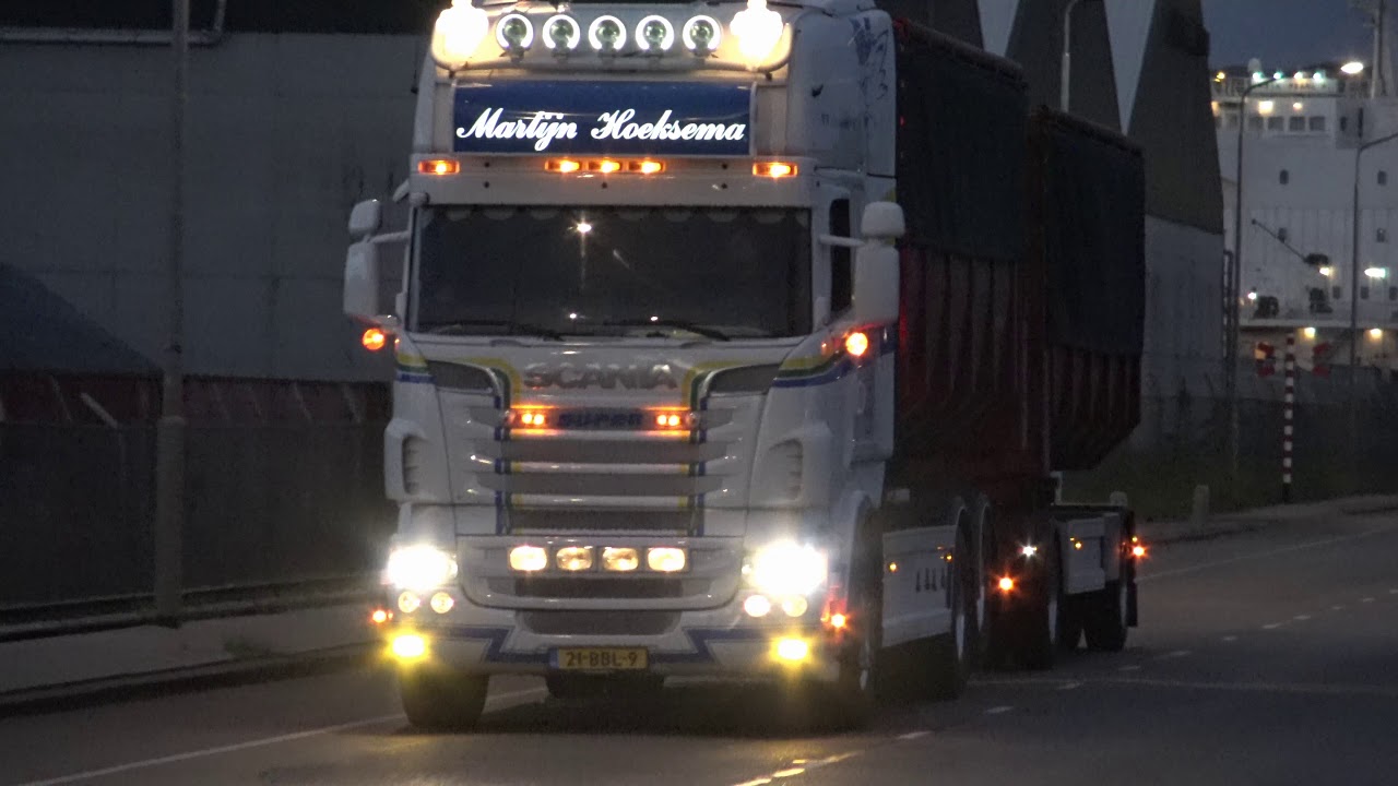 Scania V8 on the road 14