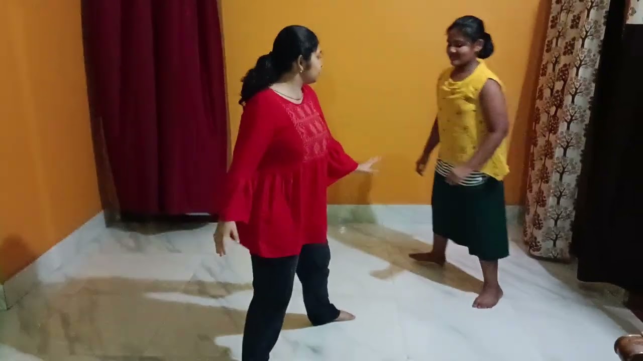 kusti challenge.... #desikusti.... Desi kusti challenge between two girls....