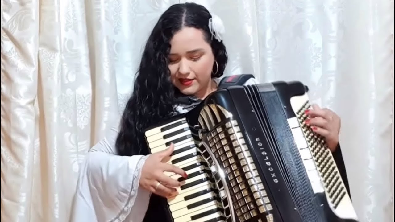 Cordeona Companheira - Mariana Santana