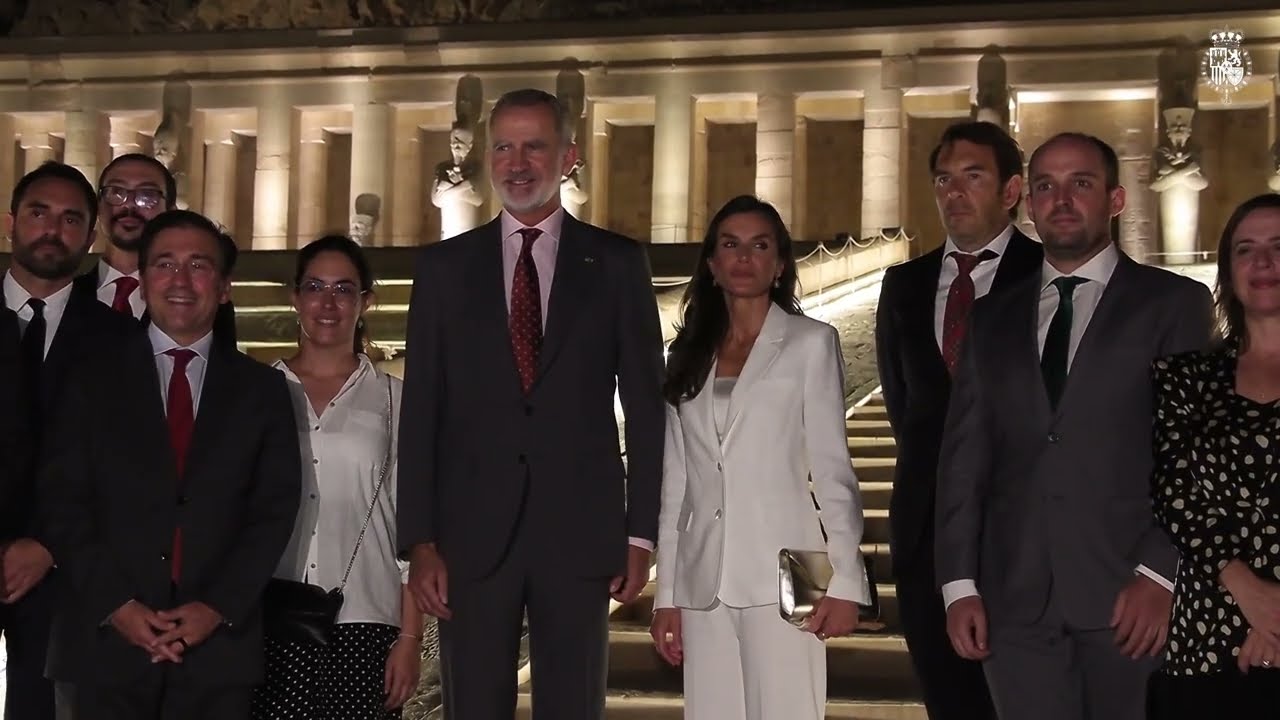 Sus Majestades los Reyes visitan el templo de Hatshepsut en el Valle de los Reyes