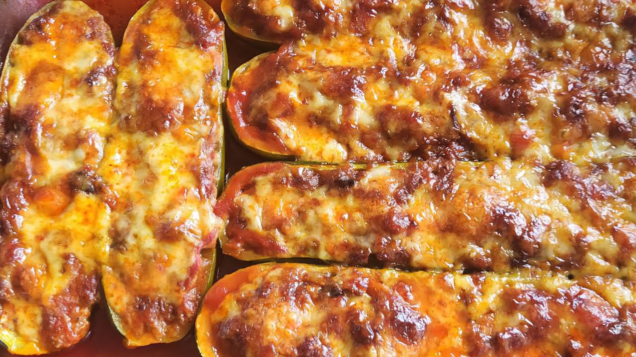 أول مره طعم مميز نكهة احترافية طبخة قوارب الكوسا بالصوص والجبنة Zucchini Boat
