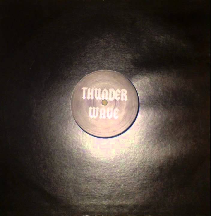 AC DC vs. Daft Punk - Thunder Wave