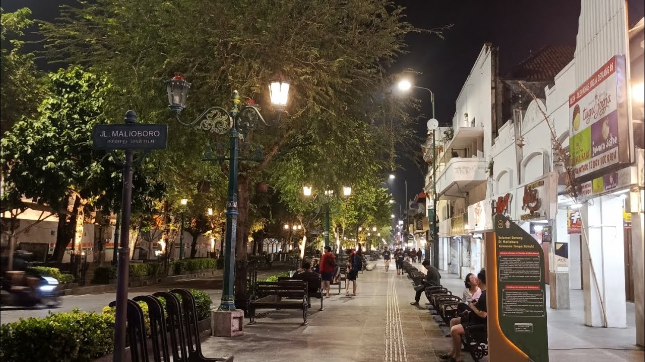Jl.Malioboro Di Malam Hari