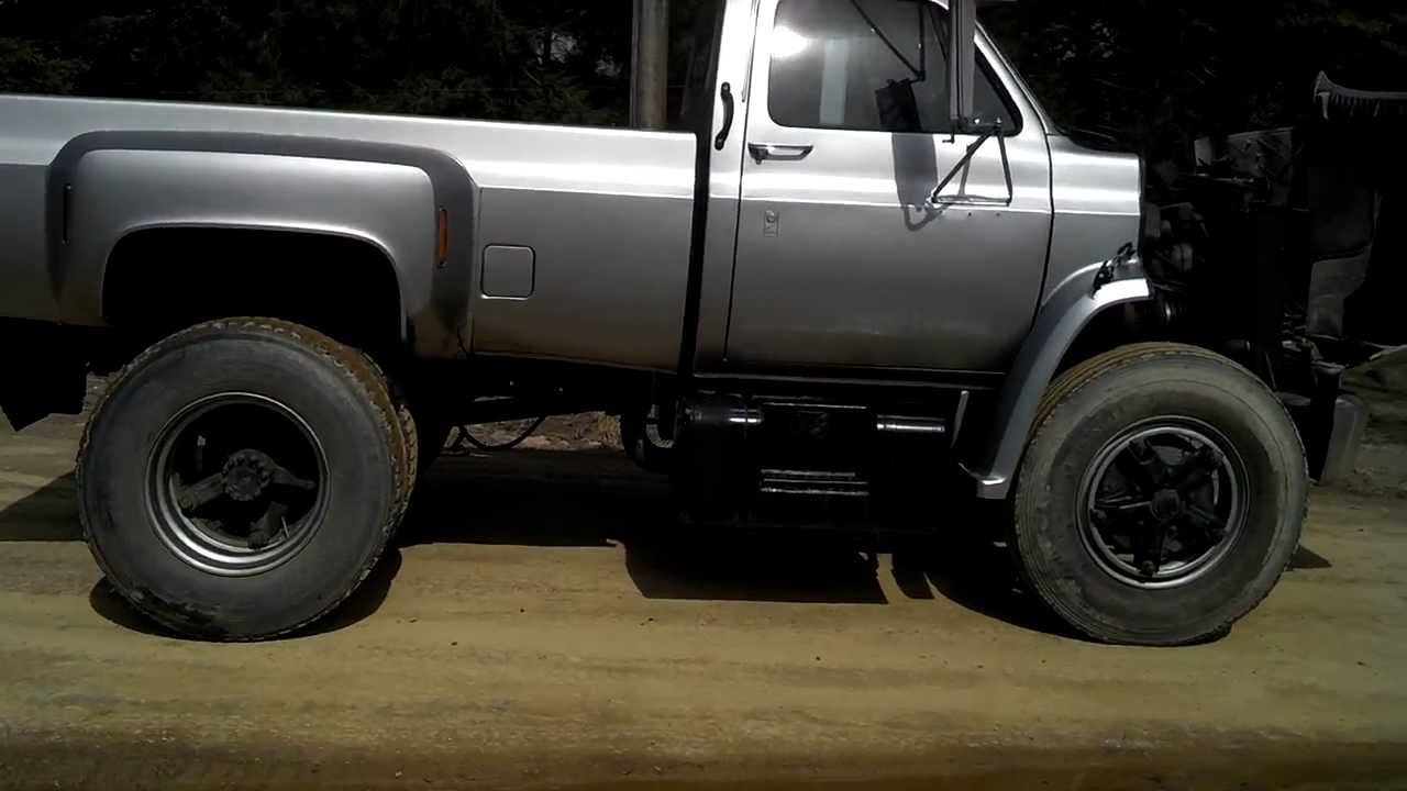 1980 Chevy C-60 Pickup walk around Detroit Diesel