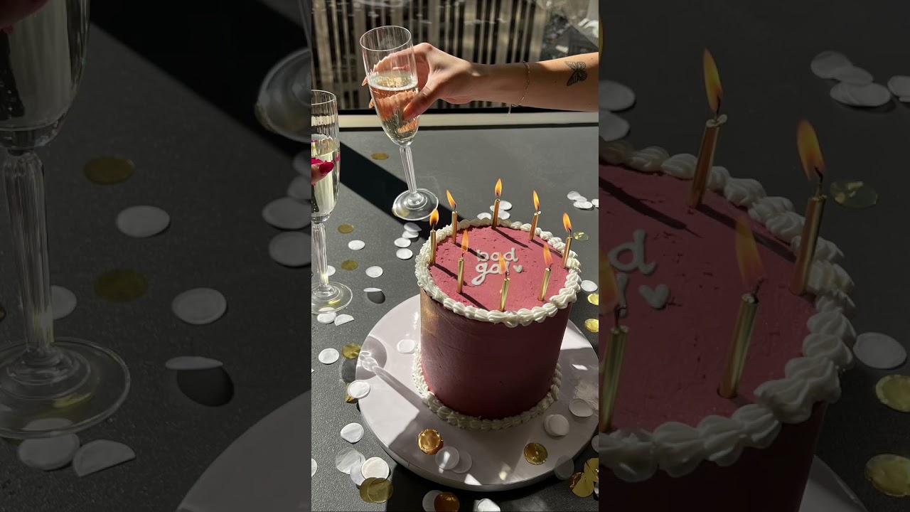 It&rsquo;s #rihanna&rsquo;s birthday! 😏 Don&rsquo;t y&rsquo;all wanna lick the icing off? 🍰 #HappyBirthdayRihanna