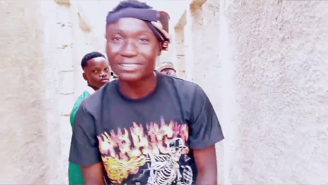 Mostreezy ft Young Flow-Comando