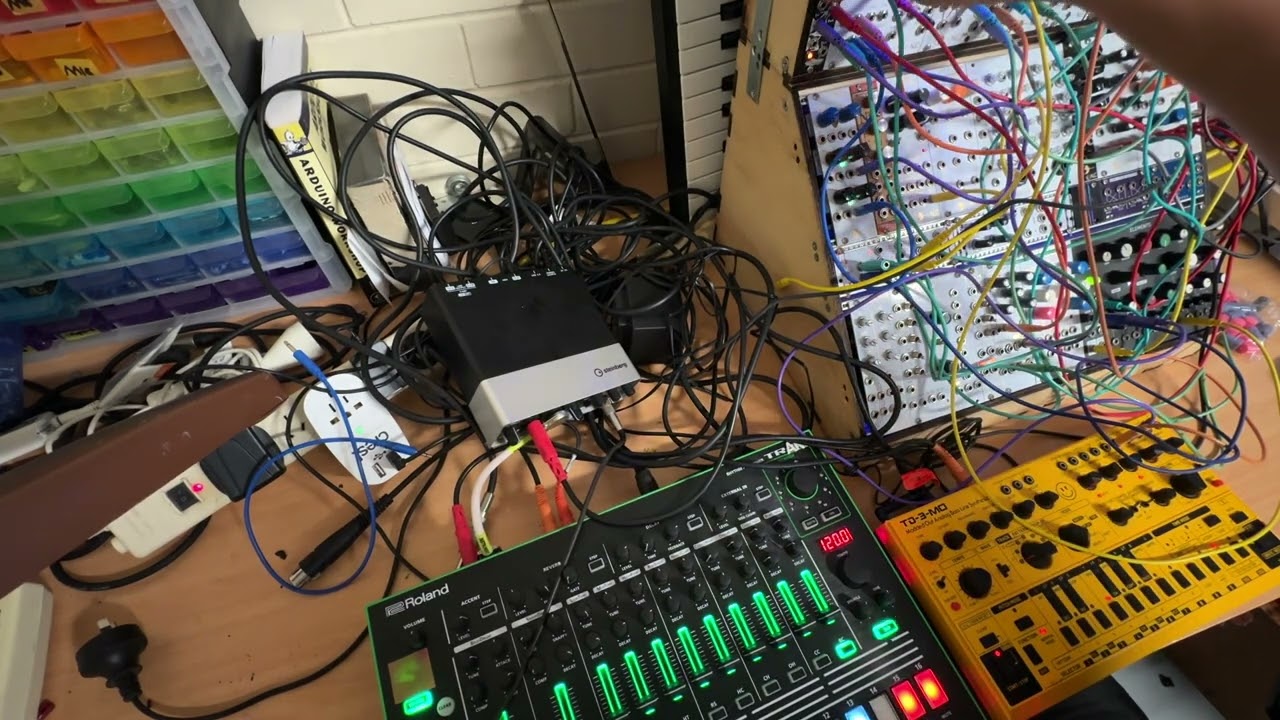 eurorack and drum machine acid house