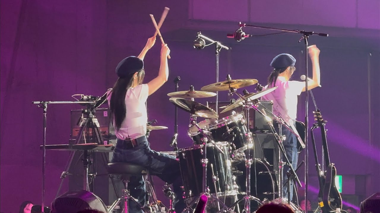 QWER - 고민중독 (T.B.H) Chodan 쵸단 Drum Cam (KCON JAPAN 2025 ARTIST STAGE)