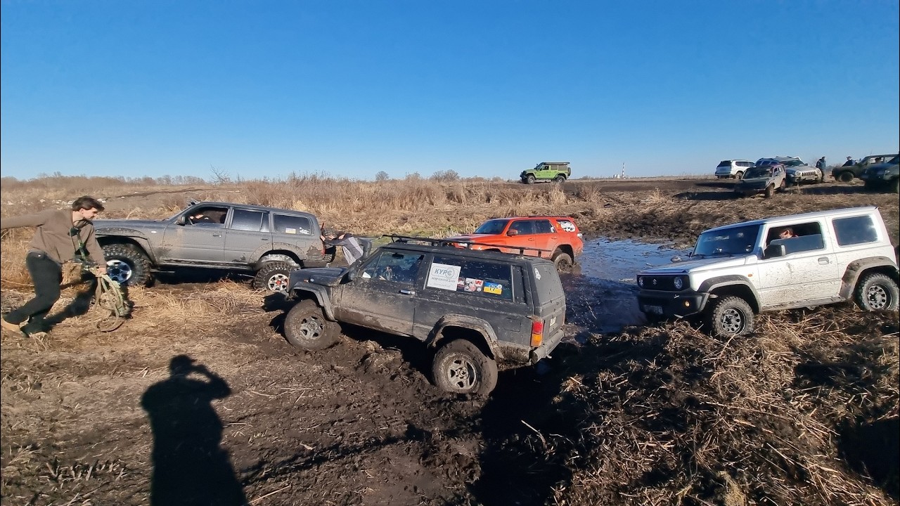 Триал и болото #OFFROAD получается не у всех, Нива держится