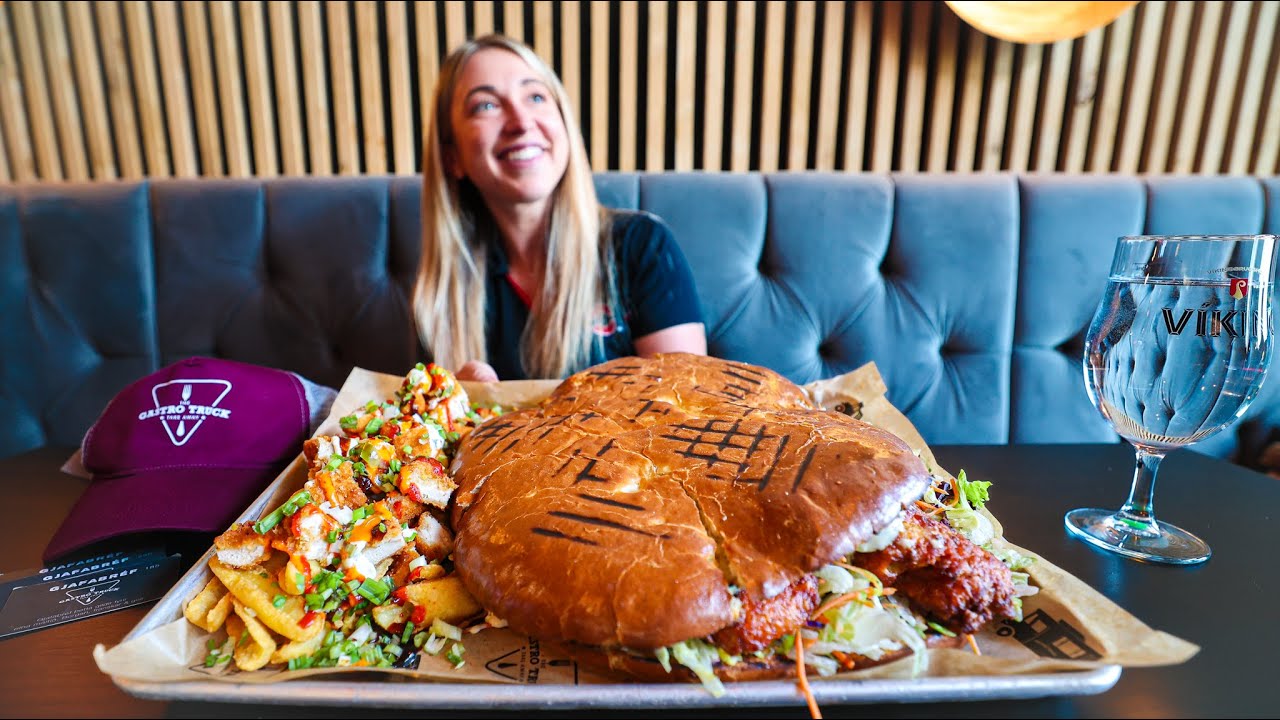 Этот 4-килограммовый сэндвич с курицей Gastro Viking — самый большой в Исландии!