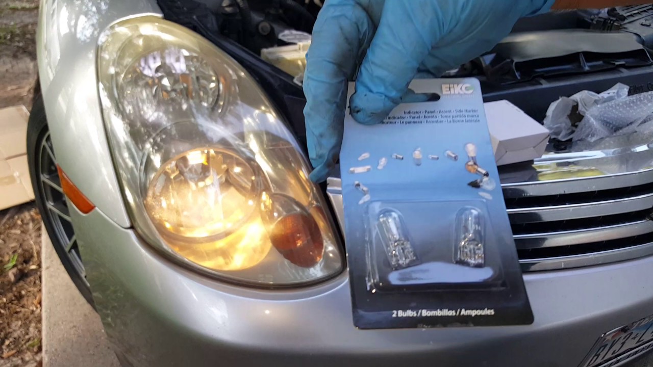 03 G35 Sedan (Low beam) head light bulb replacement  and parking lightbulb replacement.