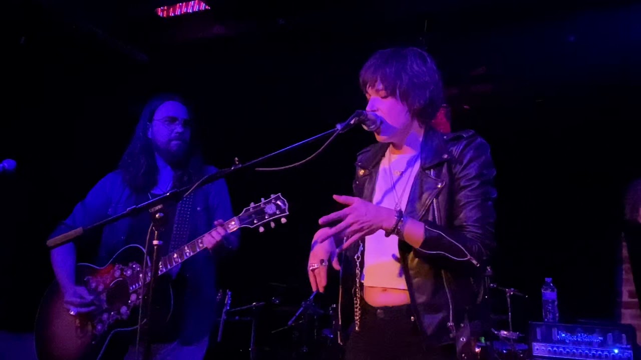 I’m Not an Angel - Lzzy Hale acoustic