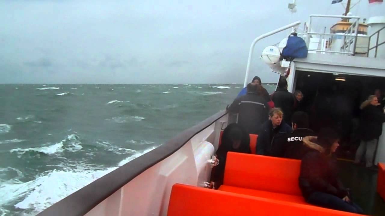 Helgolandfahrt 03.10.2012 mit MS FUNNY GIRL BFT 6-7 SW