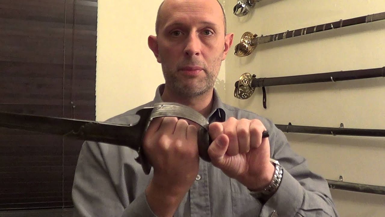Stalks on Indian sword pommels - Khanda, Farangi etc