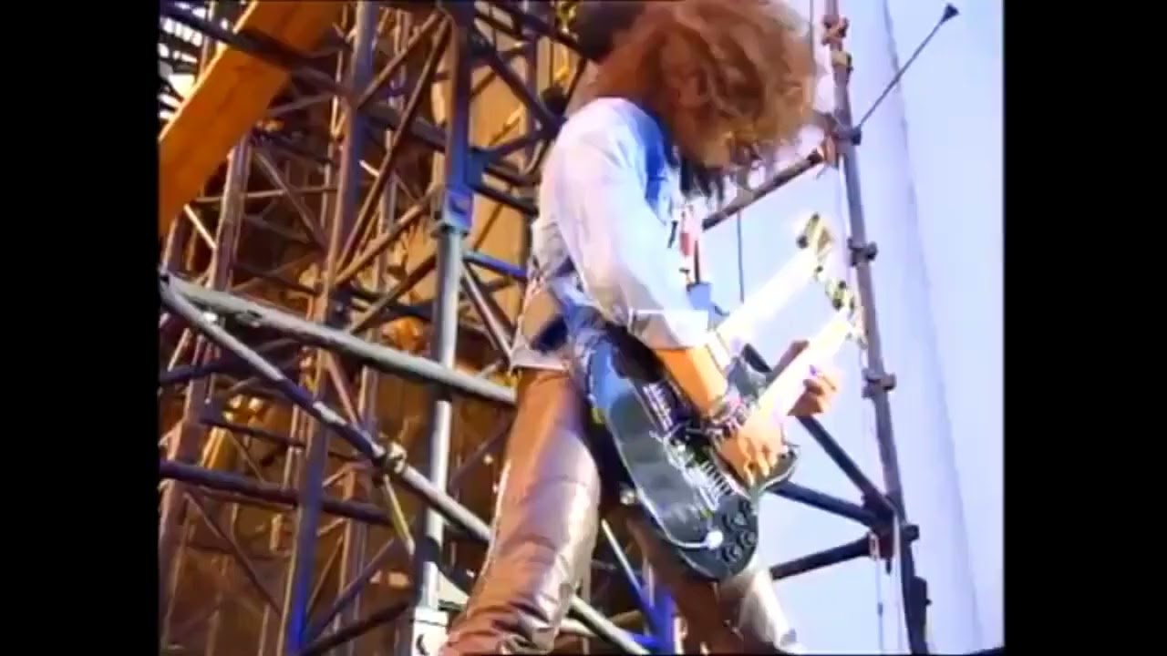 Guns N' Roses - 