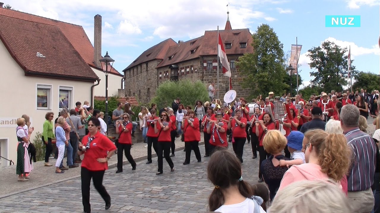 Kunigundenfest in Lauf a.d. Pegnitz - 700 Jahre Kaiser Karl IV. - Festzug durch die Stadt Lauf