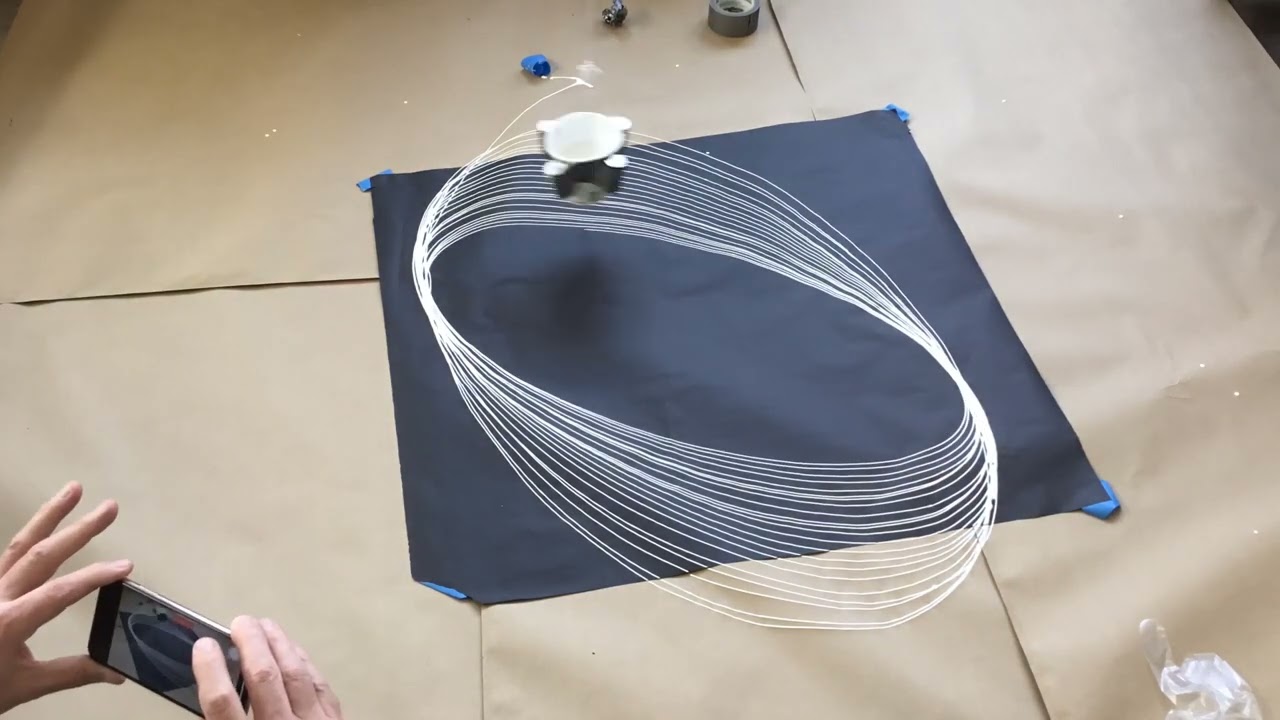 Pendulum Painting (Timelapse)