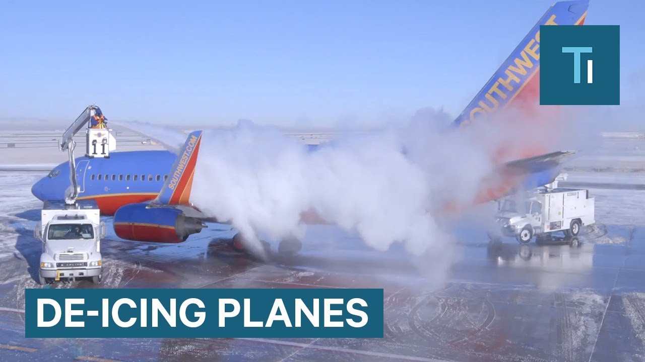 Why Planes Need To Be De-Iced