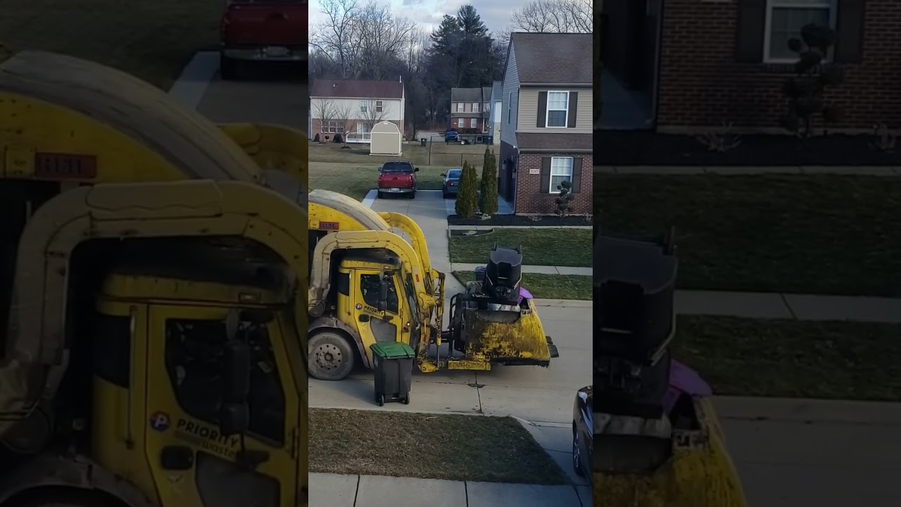 Curotto Can Garbage Truck