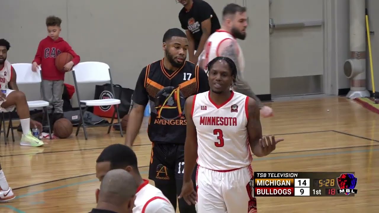 Maximum Basketball League: Michigan Avengers vs. Minnesota Bulldogs