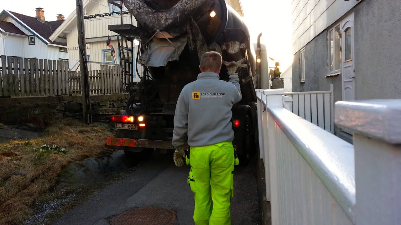 SY DUO      Åstol får besök av Betongkanon. 2 av 2