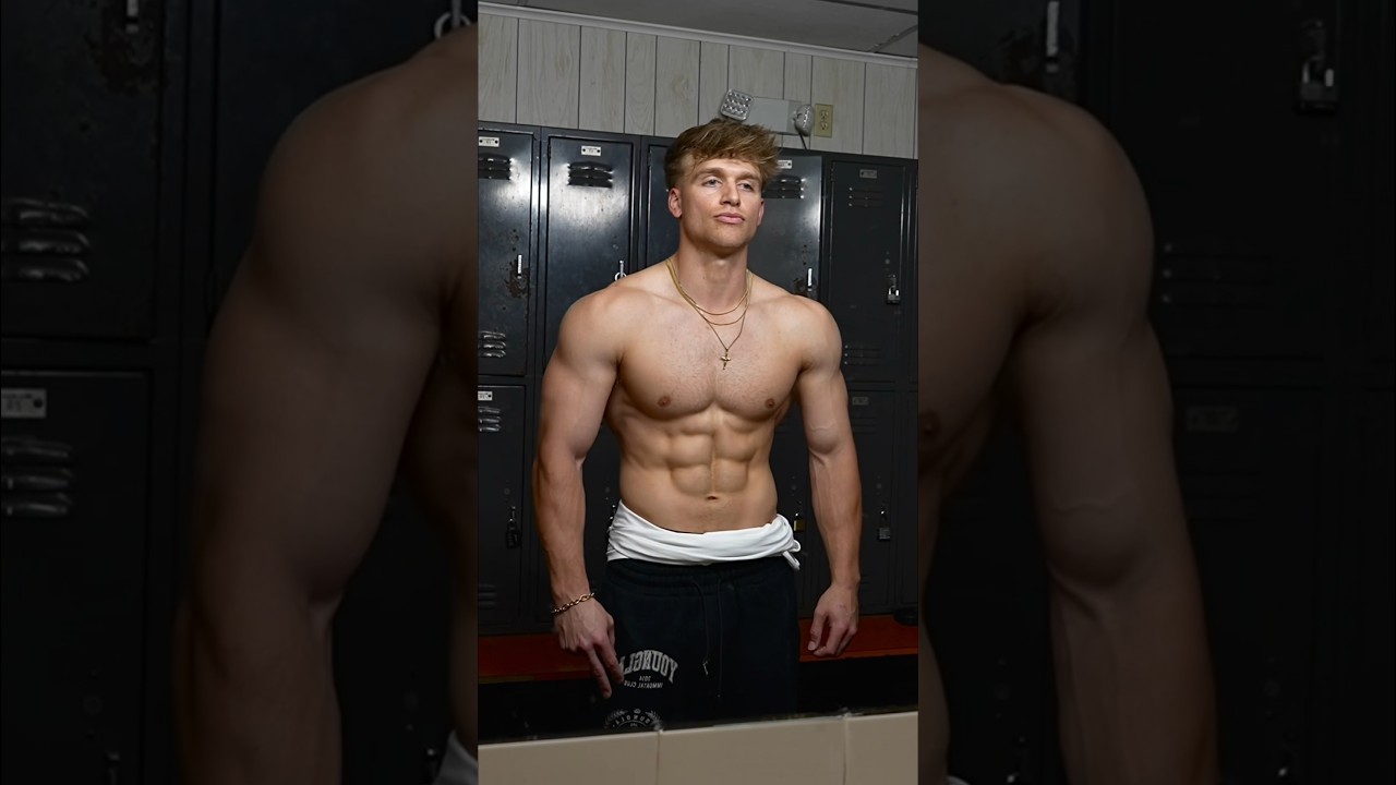 15 pounds up still could kind&rsquo;ve scroll through my ab presets😩 #fitness #gym #viral #youtubeshorts