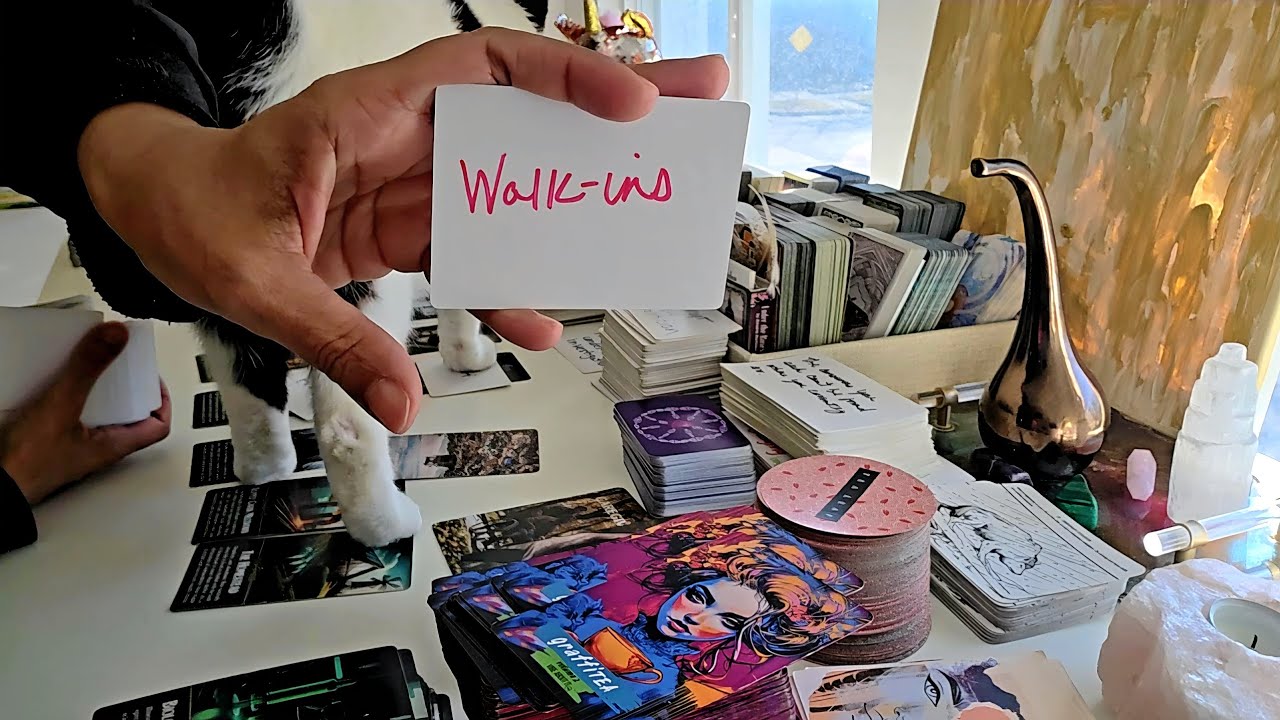 A GOVERNMENT OFFICIAL SECRETLY ADMIRES YOU...THEY'RE WATCHING 👁