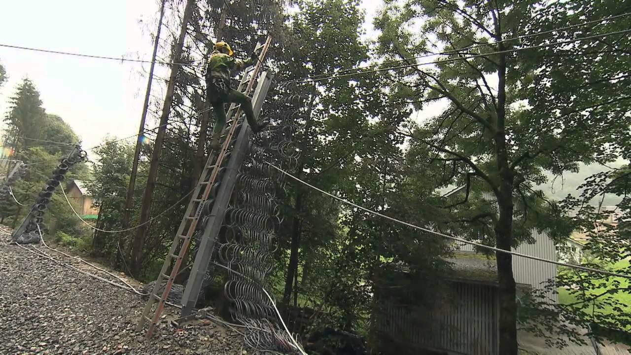 Geobrugg: RXE Rockfall Protection Barrier