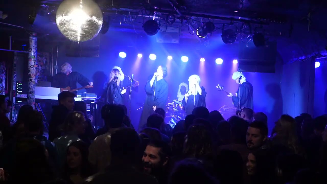 Battle of the Bands show