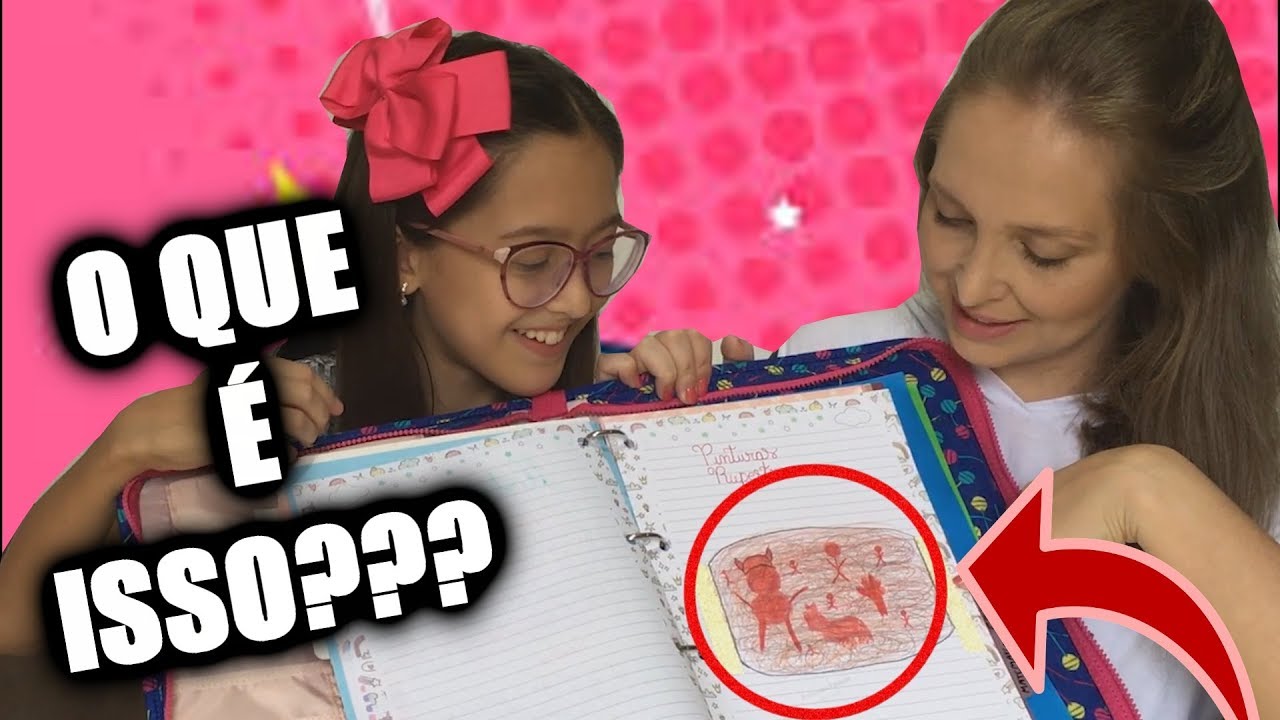 MINHA MÃE REAGINDO AO MEU MATERIAL ESCOLAR DEPOIS DA VOLTA ÀS AULAS | Mafer