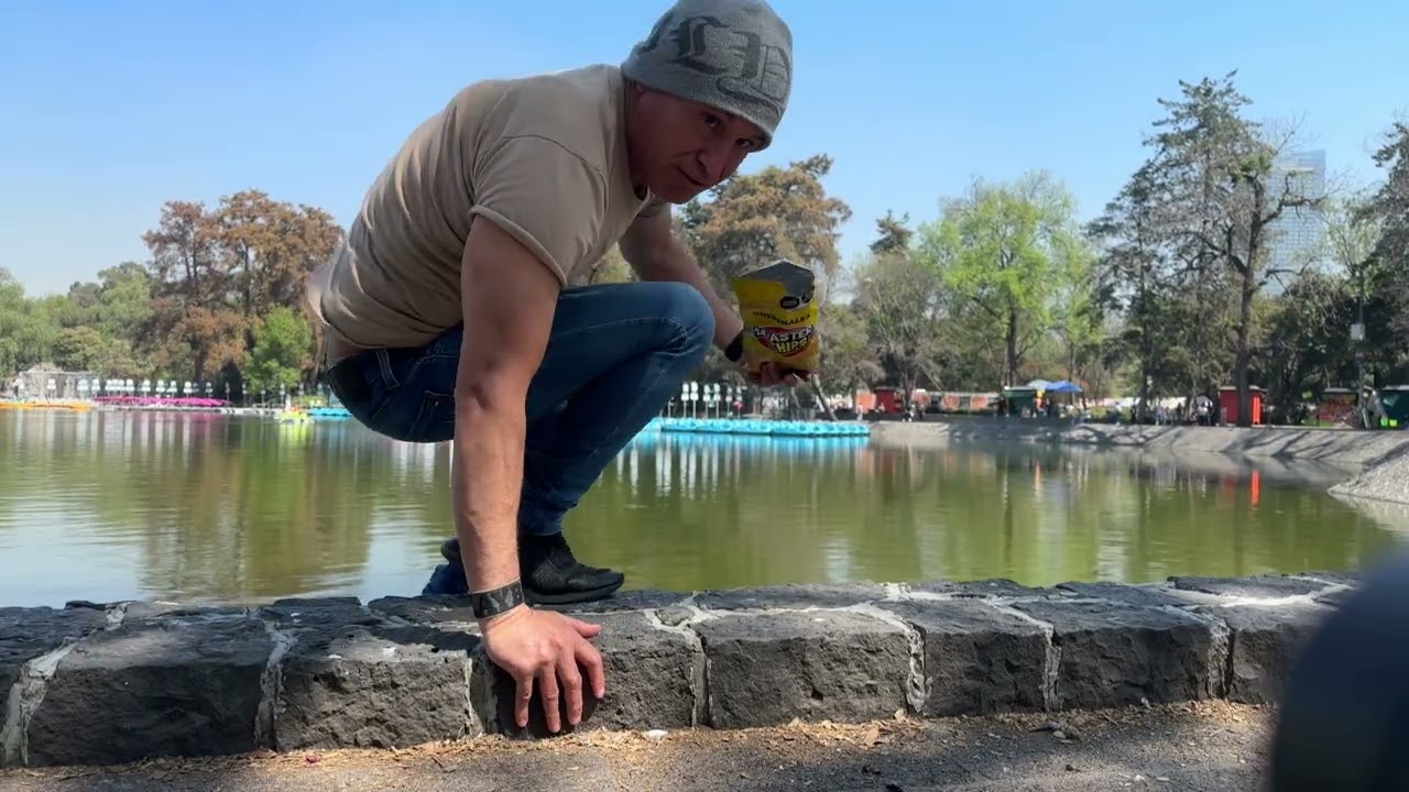 hoy 10 de febrero este lago es muy grande 