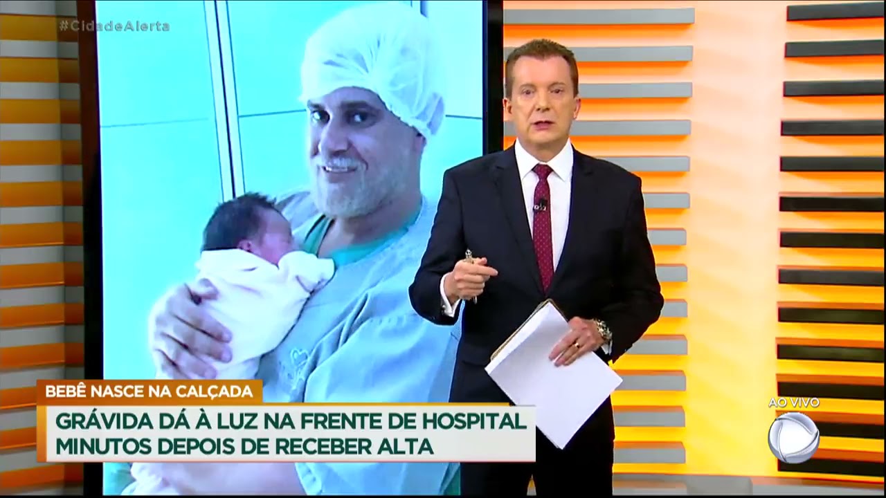 GRÁVIDA DA A LUZ NA CALÇADA DO HOSPITAL DEPOIS DE RECEBER ALTA