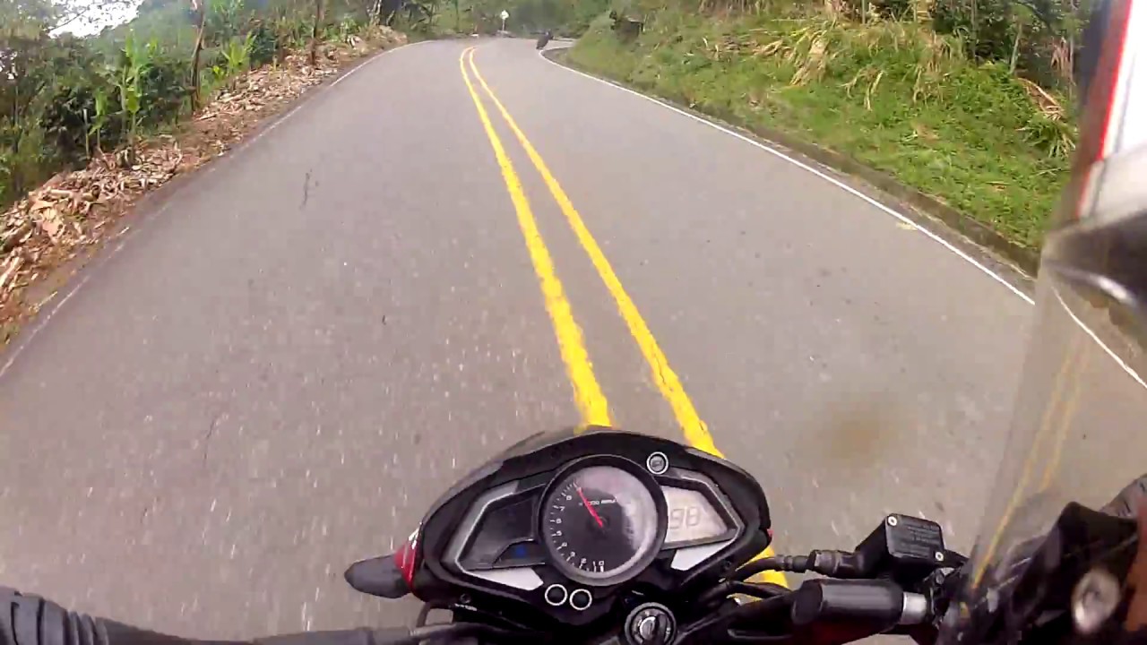 PULSAR NS 200 VS XT 660 YAMAHA (Modo Suicida) A TOPE!