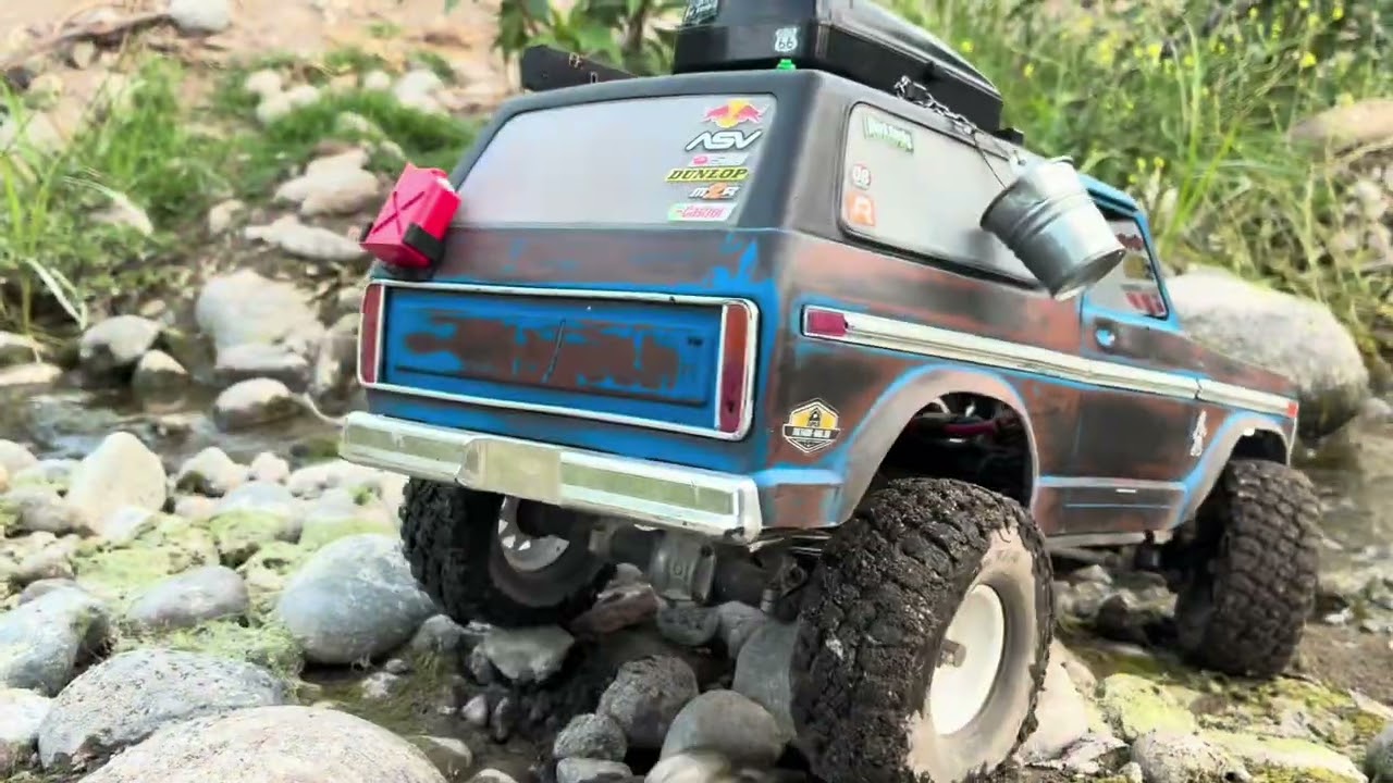 Rokerios rio #elementrc #broncorc #hobbywingfusion #crawlers #viralvideos 