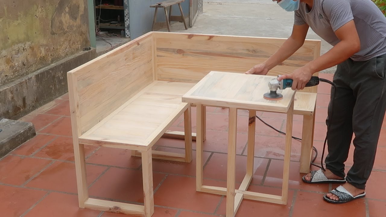 Interesting Wood Pallet Recycling Ideas At Home / How To Build A Sofa Set Sor Small Spaces