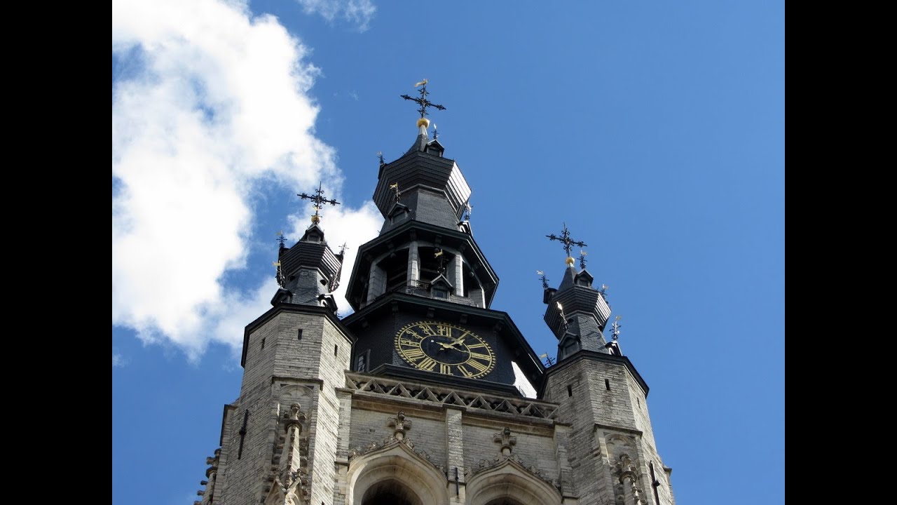 Kortrijk, Sint-Maartenskerk, klokken (feestgelui Bes°, c1, d1)