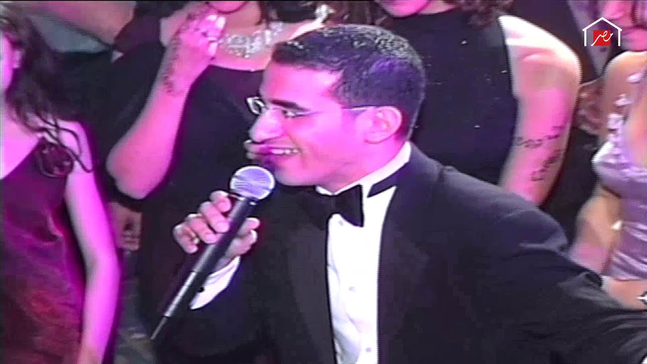 أحمد حلمي يؤلف أغنية خاصة لـ منى زكي في فرحهم .. شاهدها لأول مرة