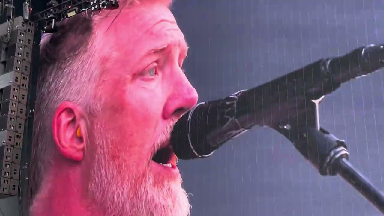 Queens Of The Stone Age - Song for the dead - live @ Hellfest 2024, Clisson 30/06/2024