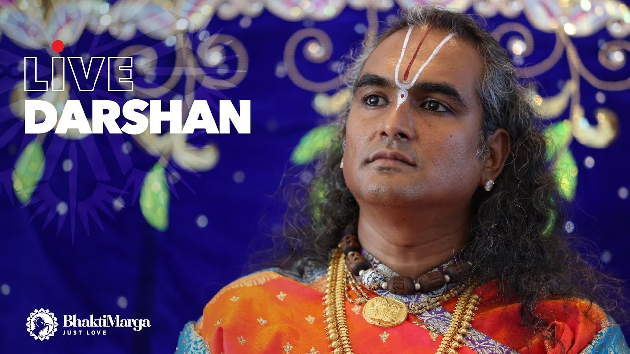Beginning of Darshan with Paramahamsa Vishwananda - LIVE
