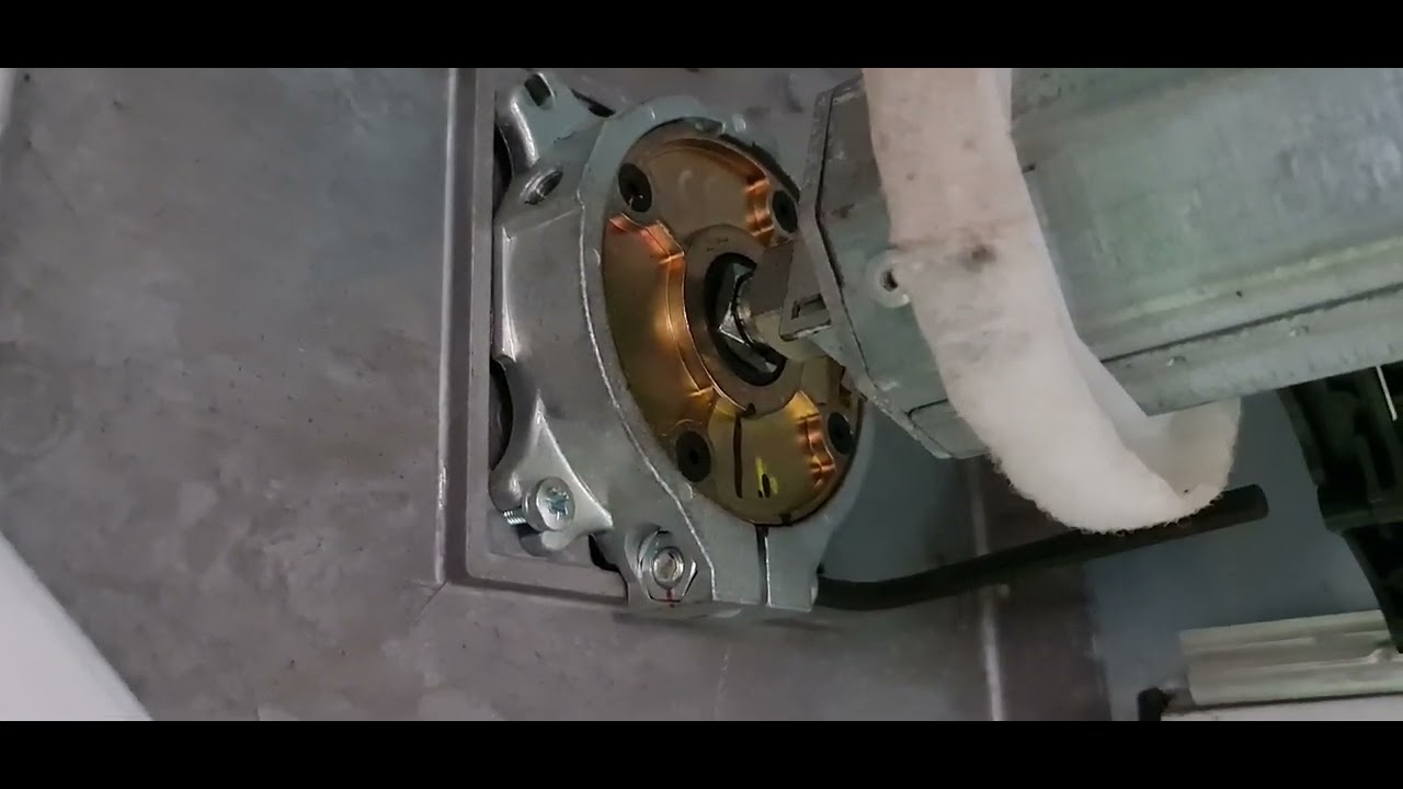 Roller shutter door will not open or close,/faulty safety brake,commen fault
