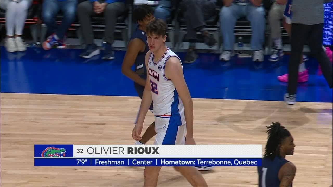 7'9