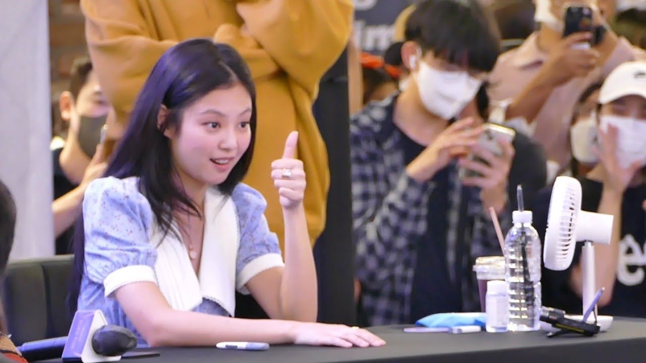 Jennie Focus | Fan sign event