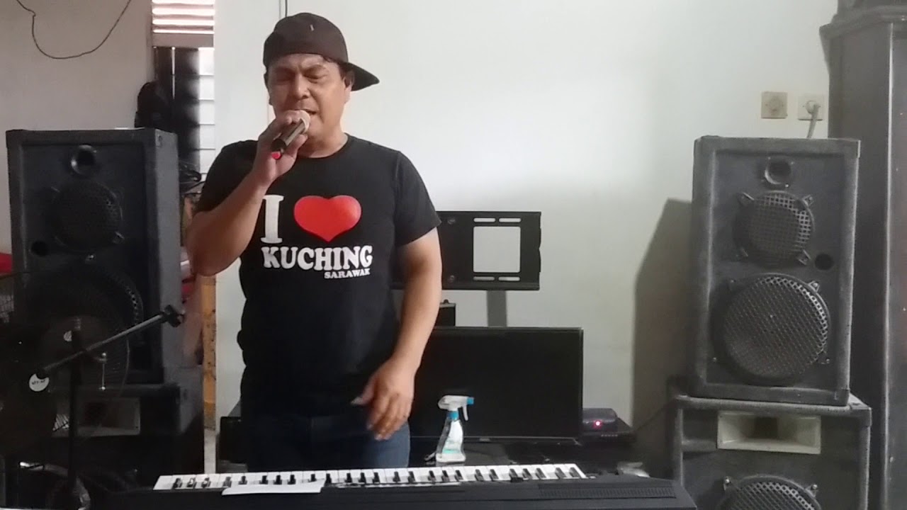 Suara emas personil Trio REMITA Pontianak 