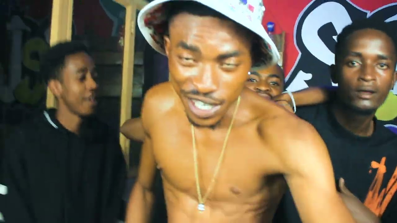 C2B - C'est la vie Clip freestyle