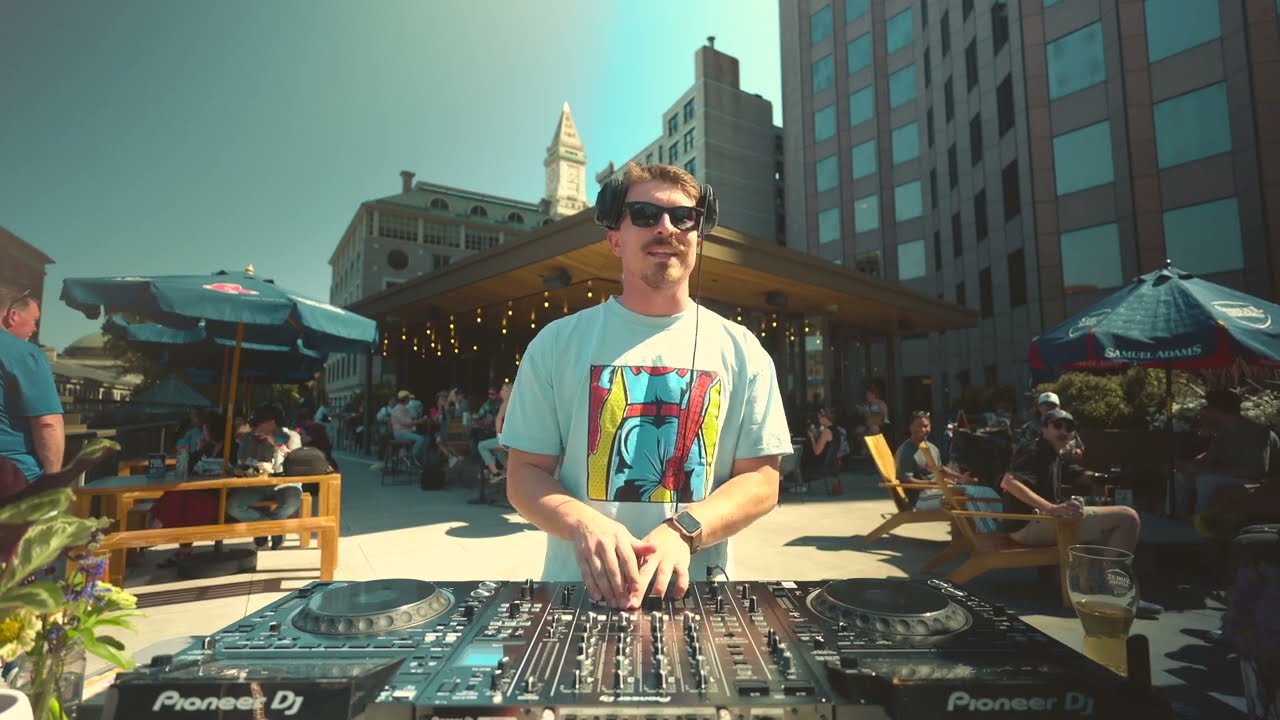 Summer Rooftop House, Funk DJ Mix | Giving Groove (Session No. 10 Guest Set) | Sam Adams Taproom