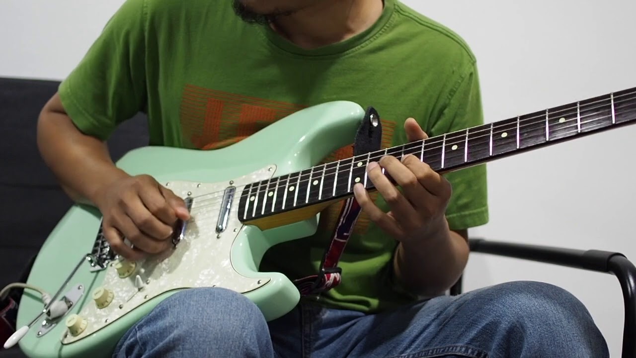 Ella - Standing In The Eye's Of he World Guitar Cover